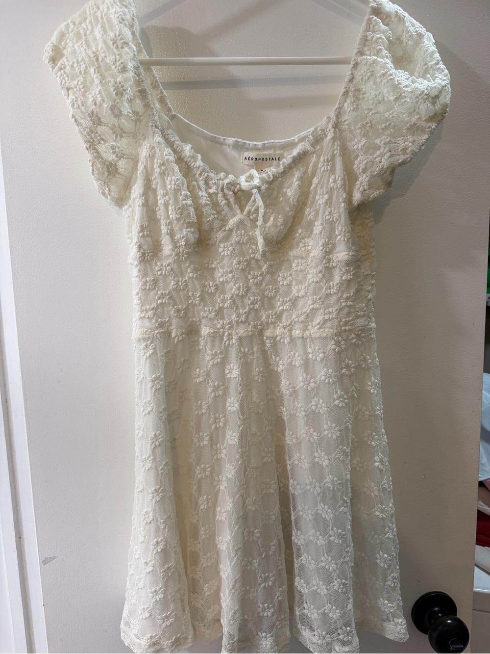 Aeropostale Cream Lace Flutter Sleeve Dress